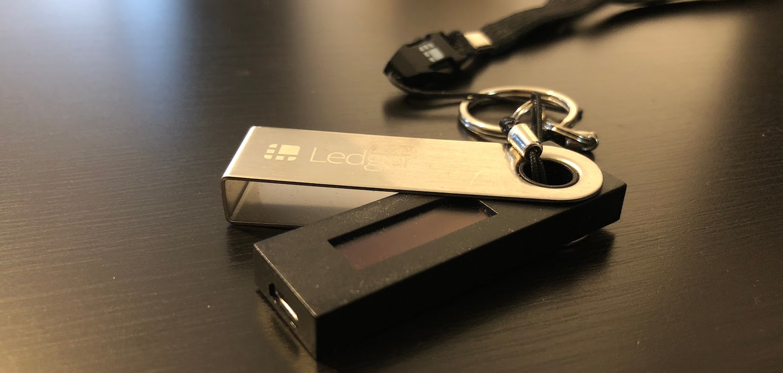 ví lạnh ledger